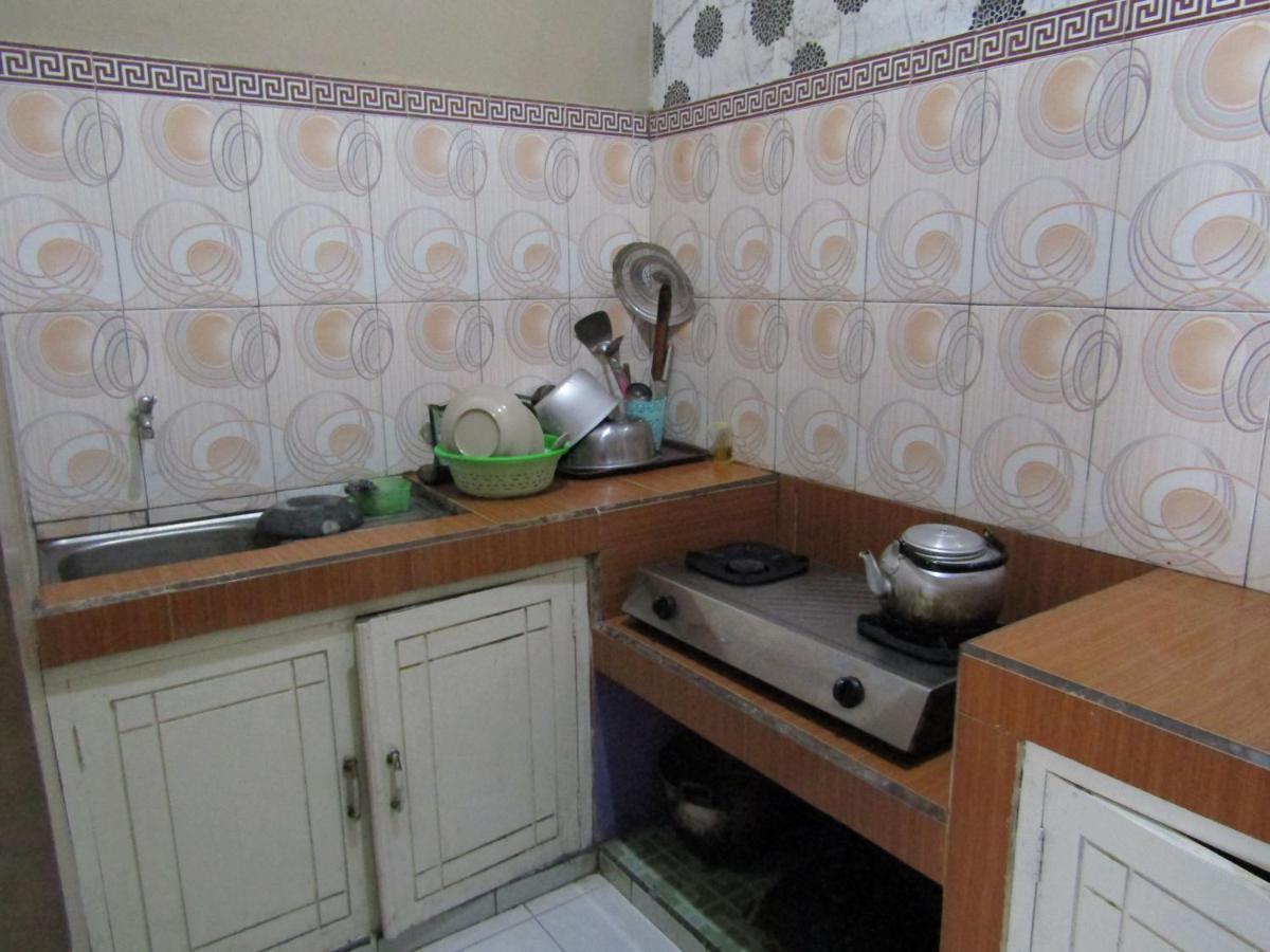 Penginapan Melati סרנגן מראה חיצוני תמונה