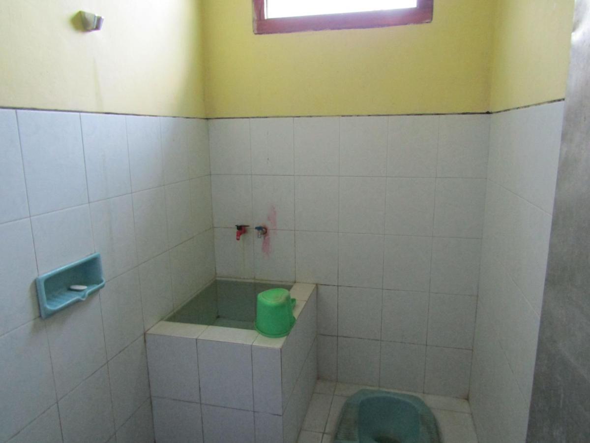 Penginapan Melati סרנגן מראה חיצוני תמונה